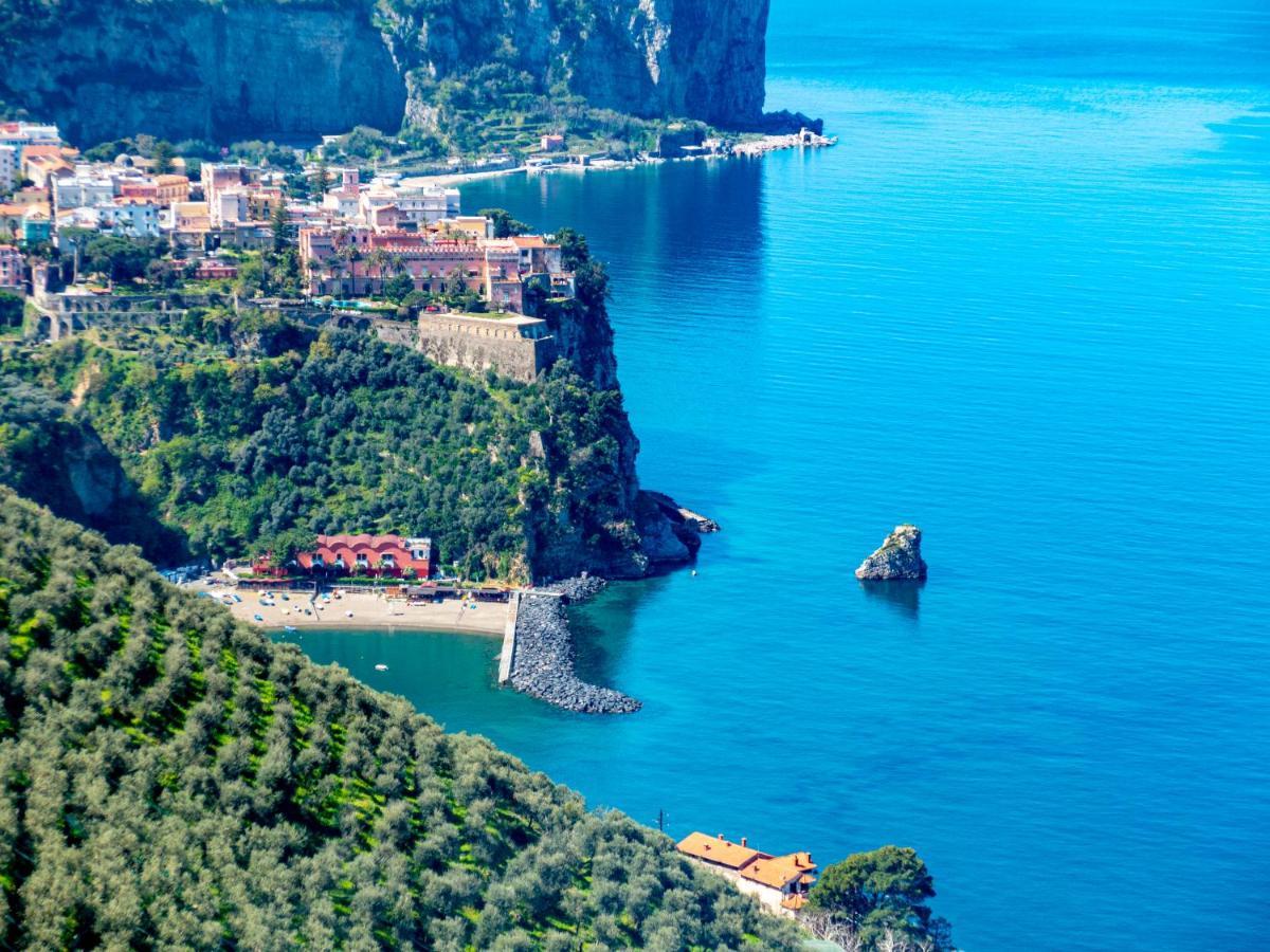 Quintessenza - Sorrento Coast Rentroom ヴィーコ・エクエンセ エクステリア 写真
