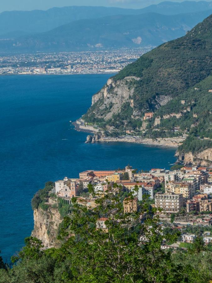 Quintessenza - Sorrento Coast Rentroom ヴィーコ・エクエンセ エクステリア 写真